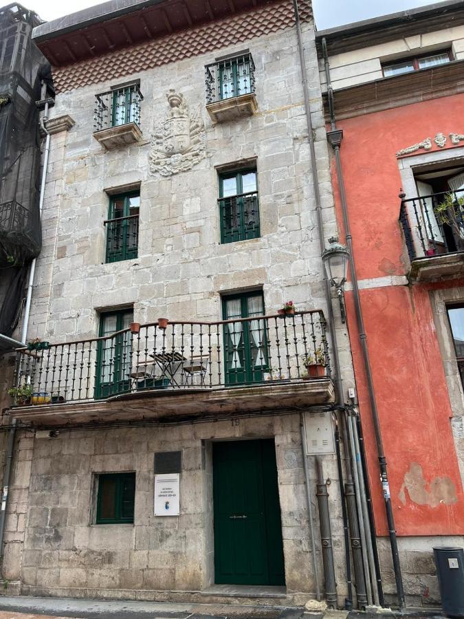 Apartamentos El Escudo Centro Ribadesella Kültér fotó